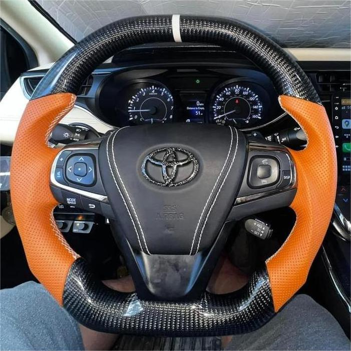 Carbon Fiber Steering Wheel Fits Toyota Camry 2014-2017 / Harrier 2013-2018