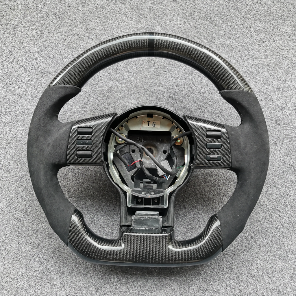 Carbon Fiber Steering Wheel fits Nissan 2005-2021 Frontier