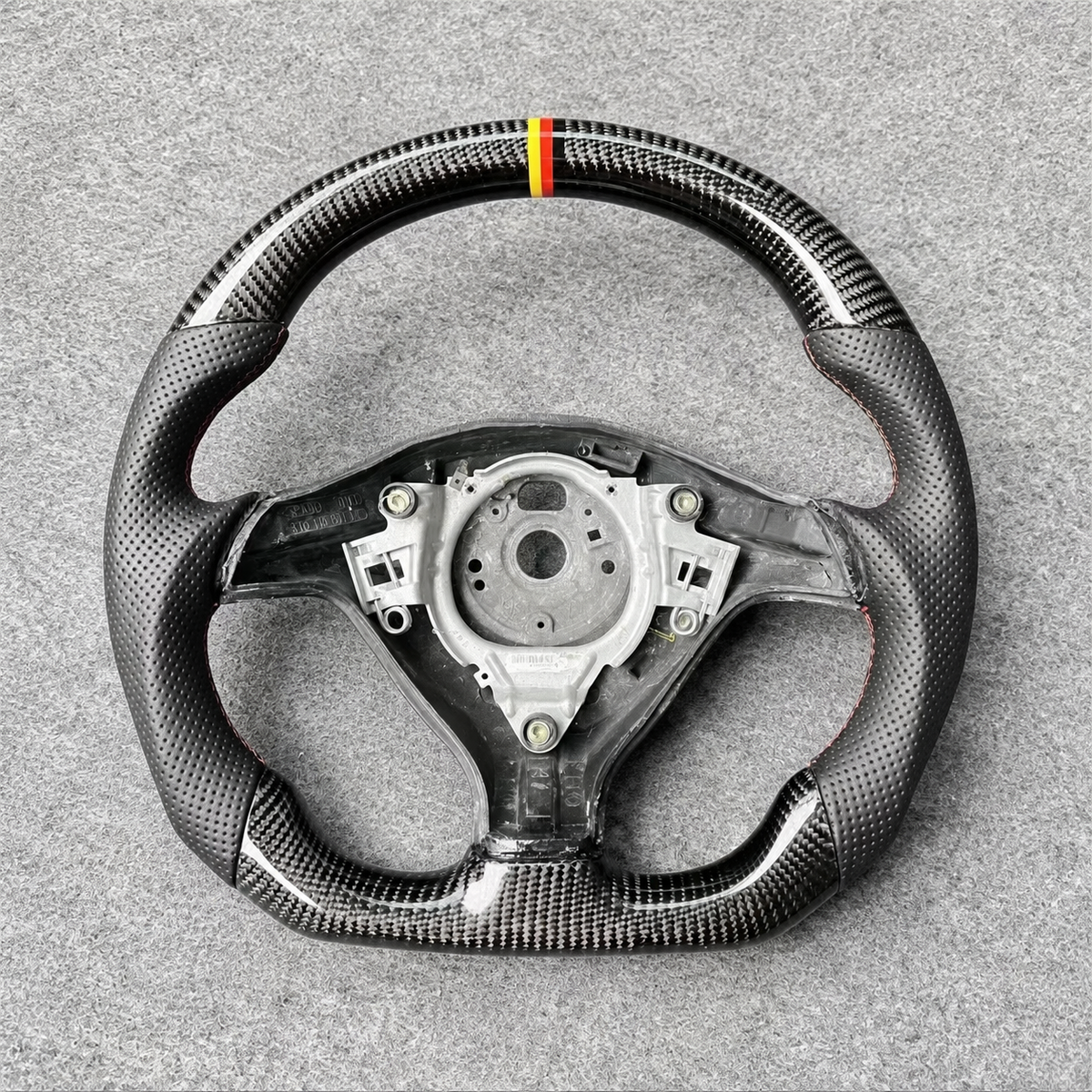Carbon Fiber Steering Wheel Fits Volkswagen Golf GTI R32 Jetta MK4 1999-2004