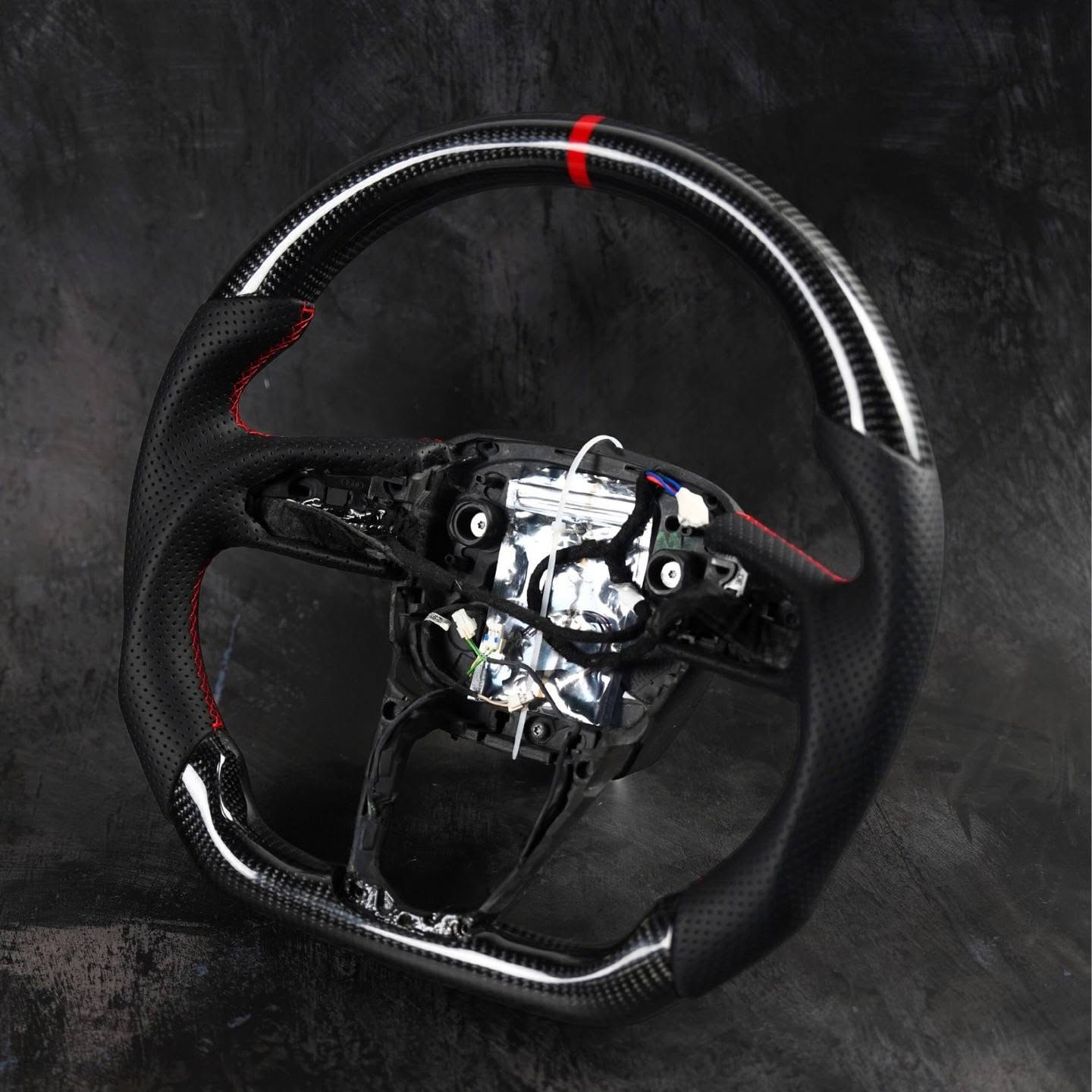 Carbon Fiber Steering Wheel For 2023 Audi SQ8