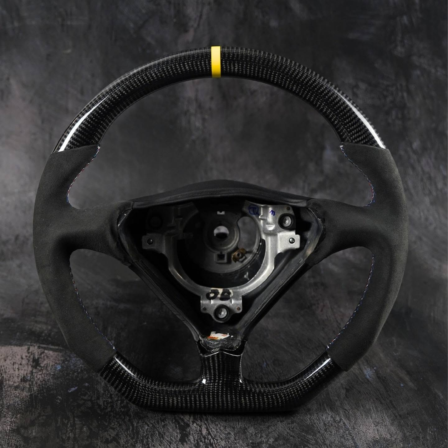 Carbon Fiber Steering Wheel For Porsche 911 (996 Gen) 2001