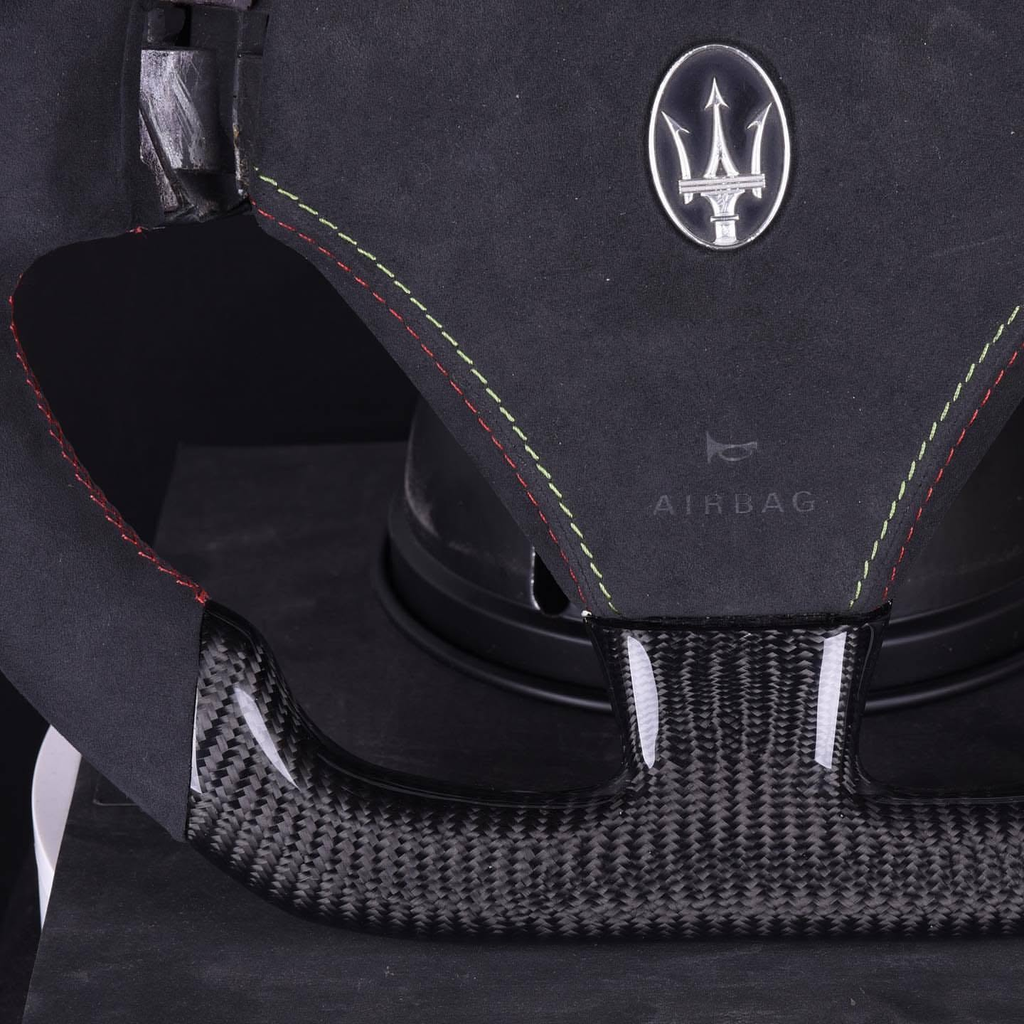 Carbon Fiber Steering Wheel For 2007-2019 Maserati GranTurismo GTS (M145)