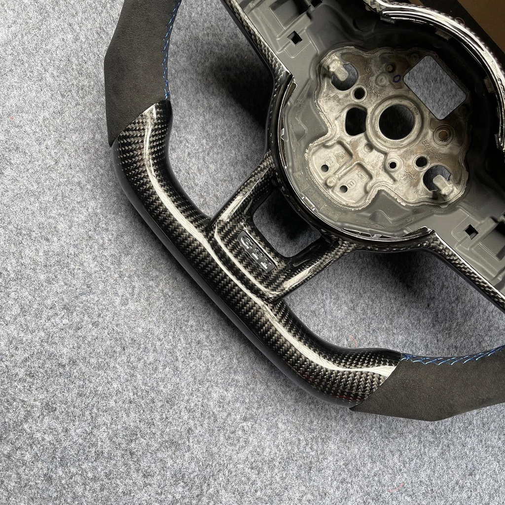 Carbon Fiber Steering Wheel For Volkswagen Golf MK7 GTI R Jetta 2014-2020