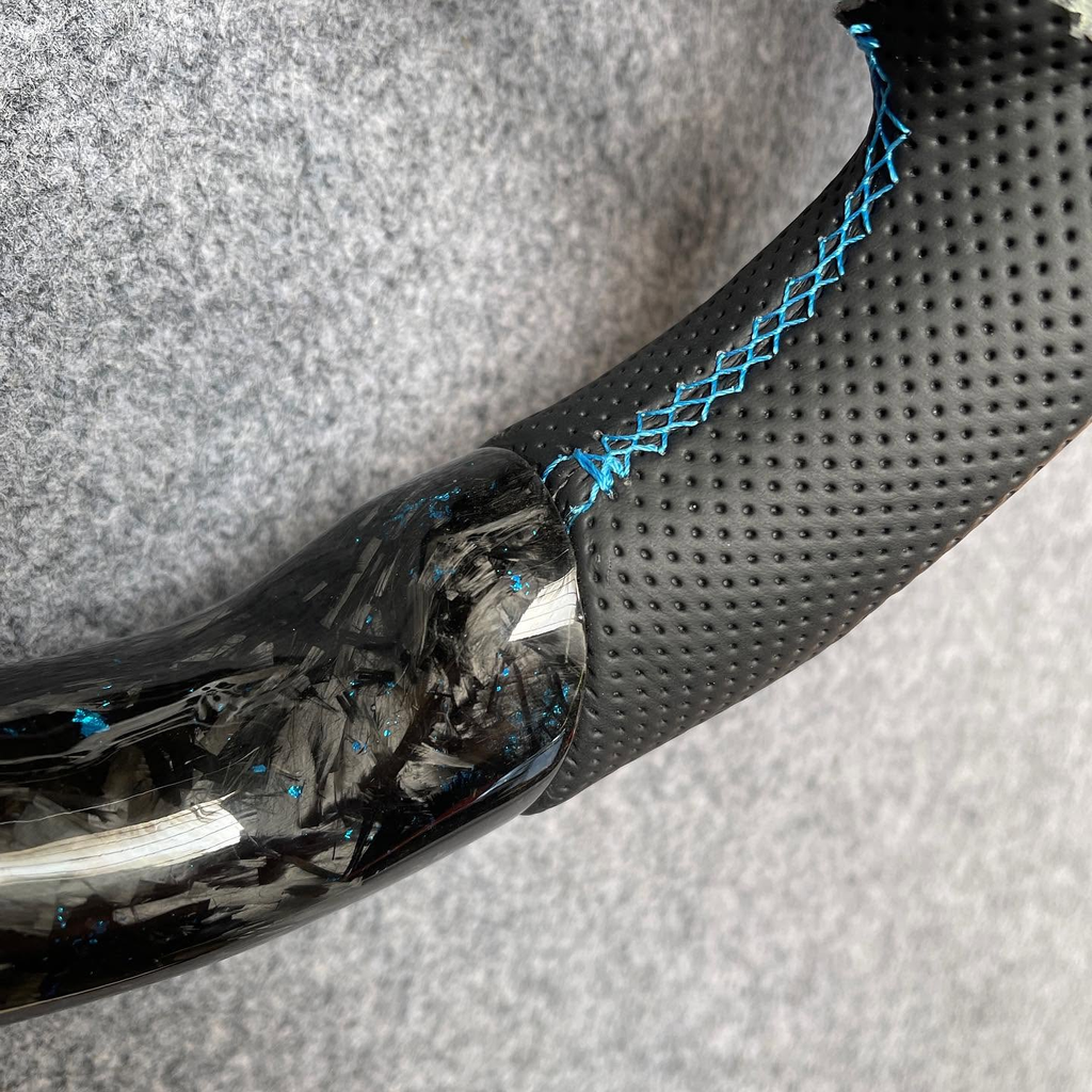 Forged Carbon Fiber Steering Wheel For Ford Mustang S650 2024+
