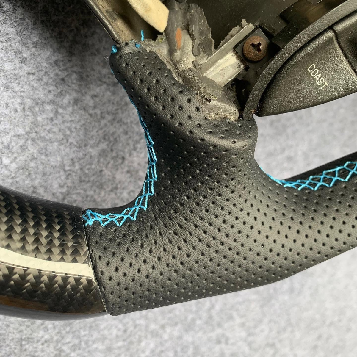 Carbon Fiber Steering Wheel Fits Ford Mustang 1999-2004