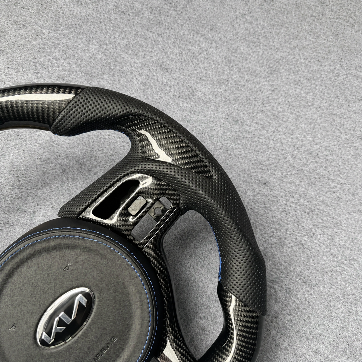 Carbon Fiber Steering Wheel Fits 2016–2020 Kia Optima