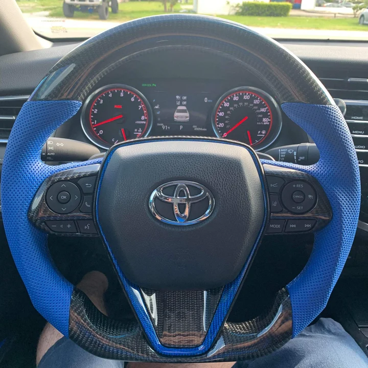 Carbon Fiber Steering Wheel fits Toyota Camry 2018-2024 / Venza 2021-2024