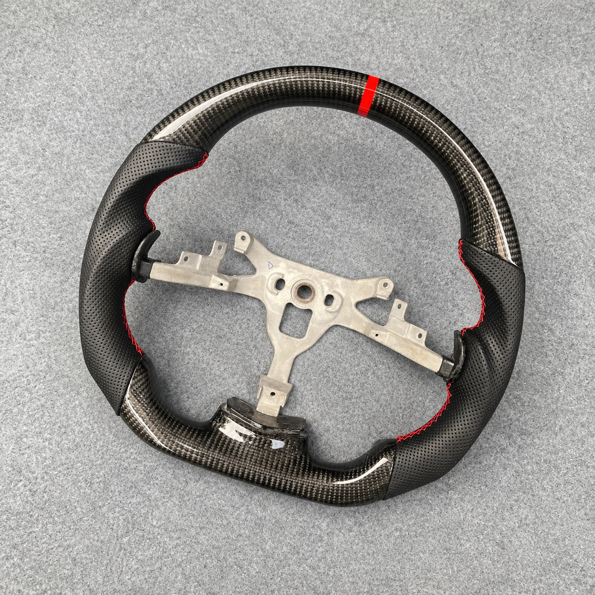 Carbon Fiber Steering Wheel Fits Chevrolet 2006-2011 HHR / 2005-2010 Cobalt