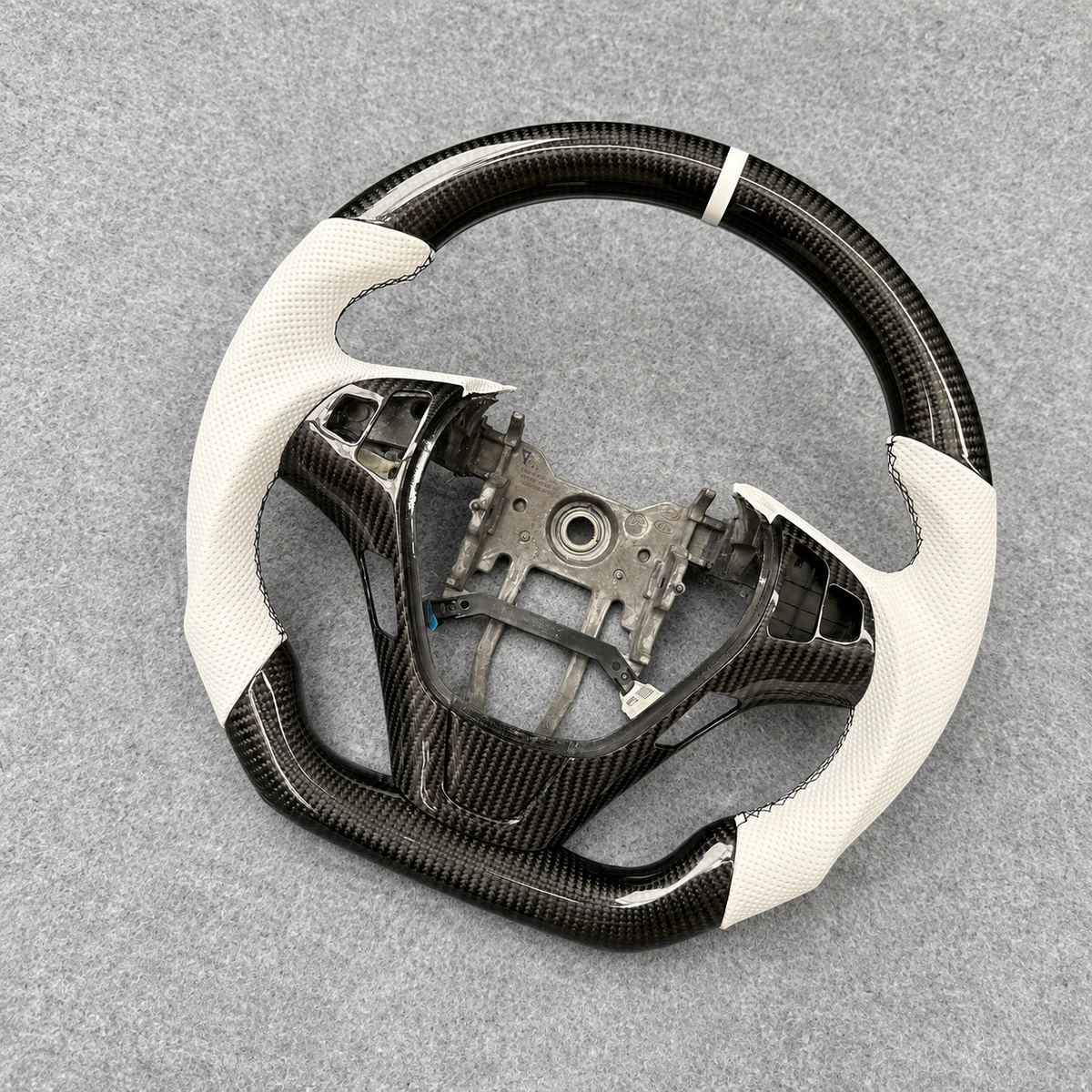 Carbon Fiber Steering Wheel Fits Hyundai 2009-2016 Genesis Coupe