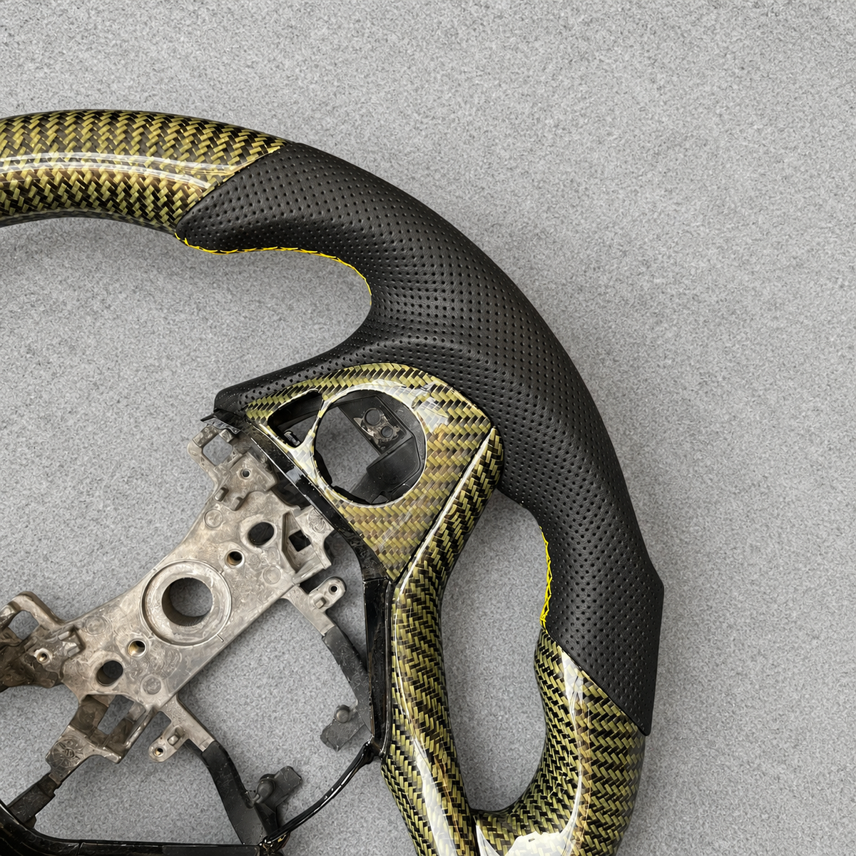 Carbon Fiber Steering Wheel Fits Honda Fit Vezel City 2015‑2020