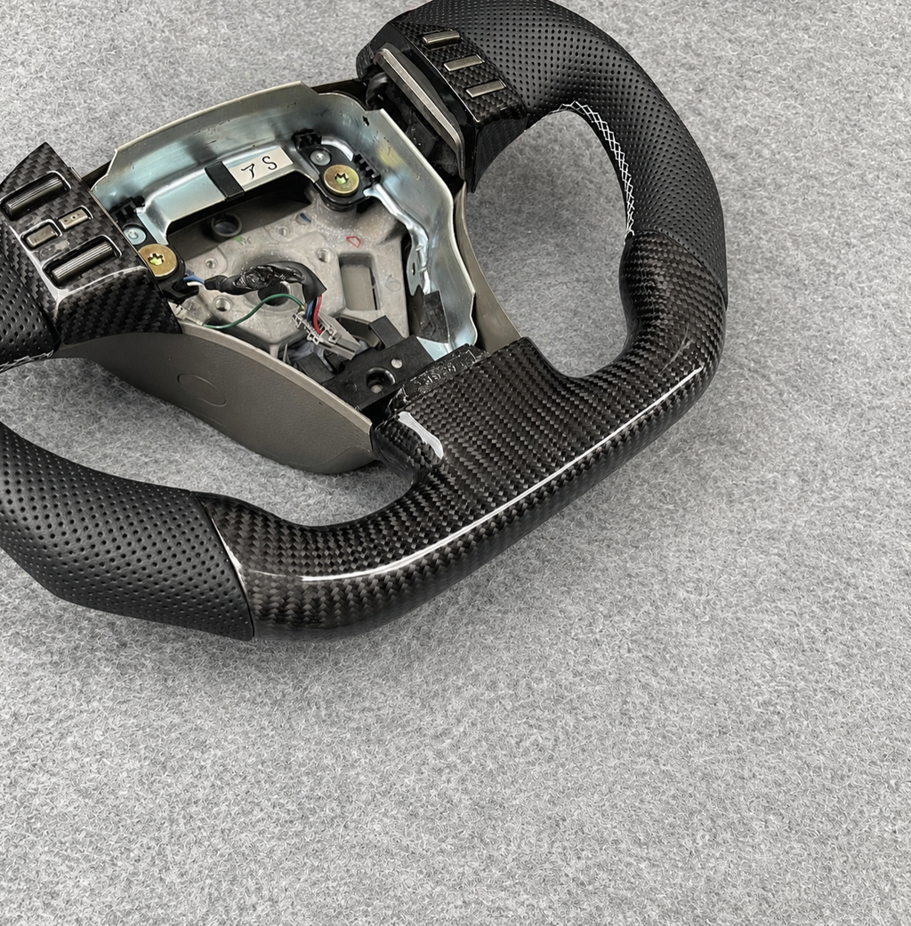 Carbon Fiber Steering Wheel  Fits Nissan 2004-2012 Armada