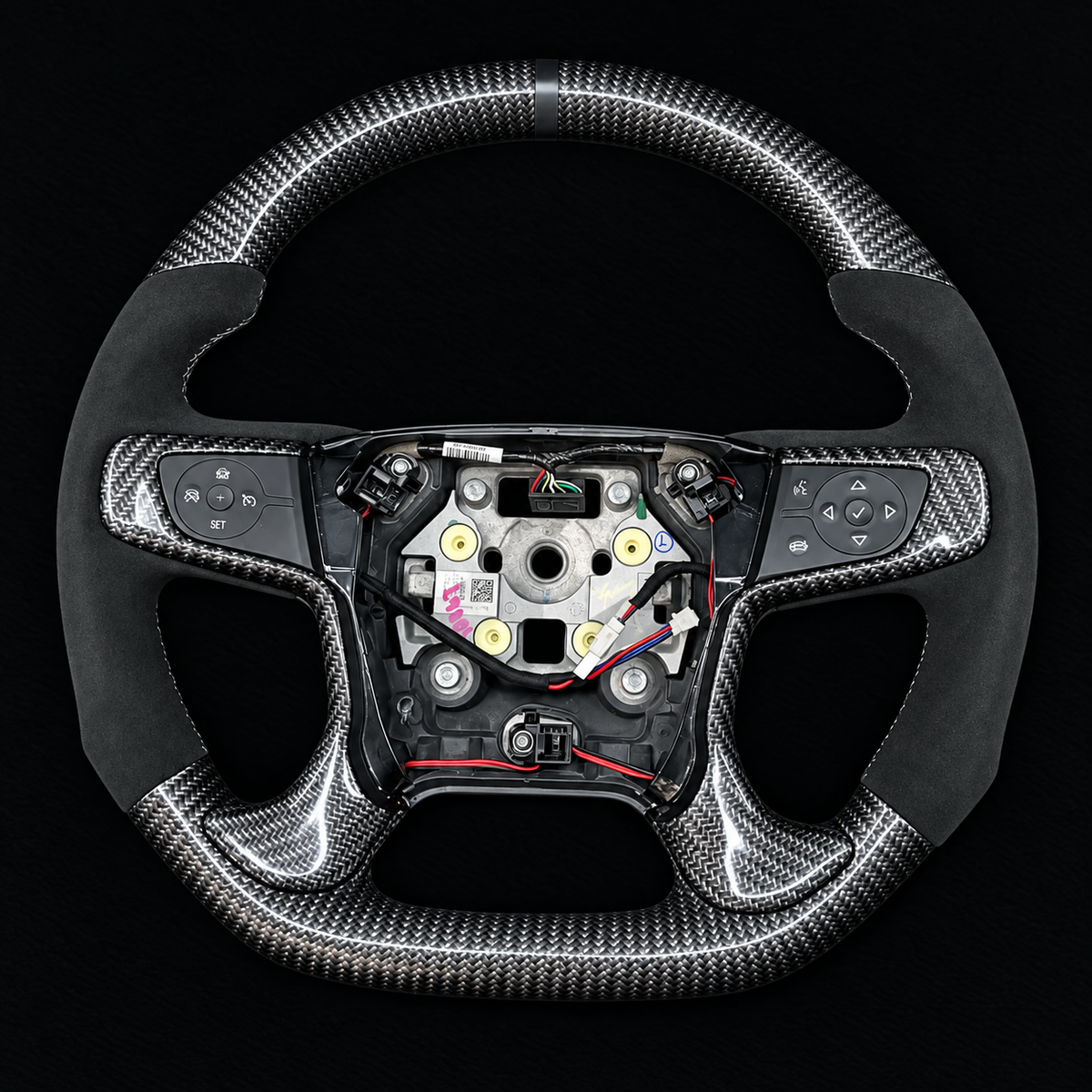 Carbon Fiber Steering Wheel Fits 2014-2018 GMC Sierra / GMC Yukon 2015–2020