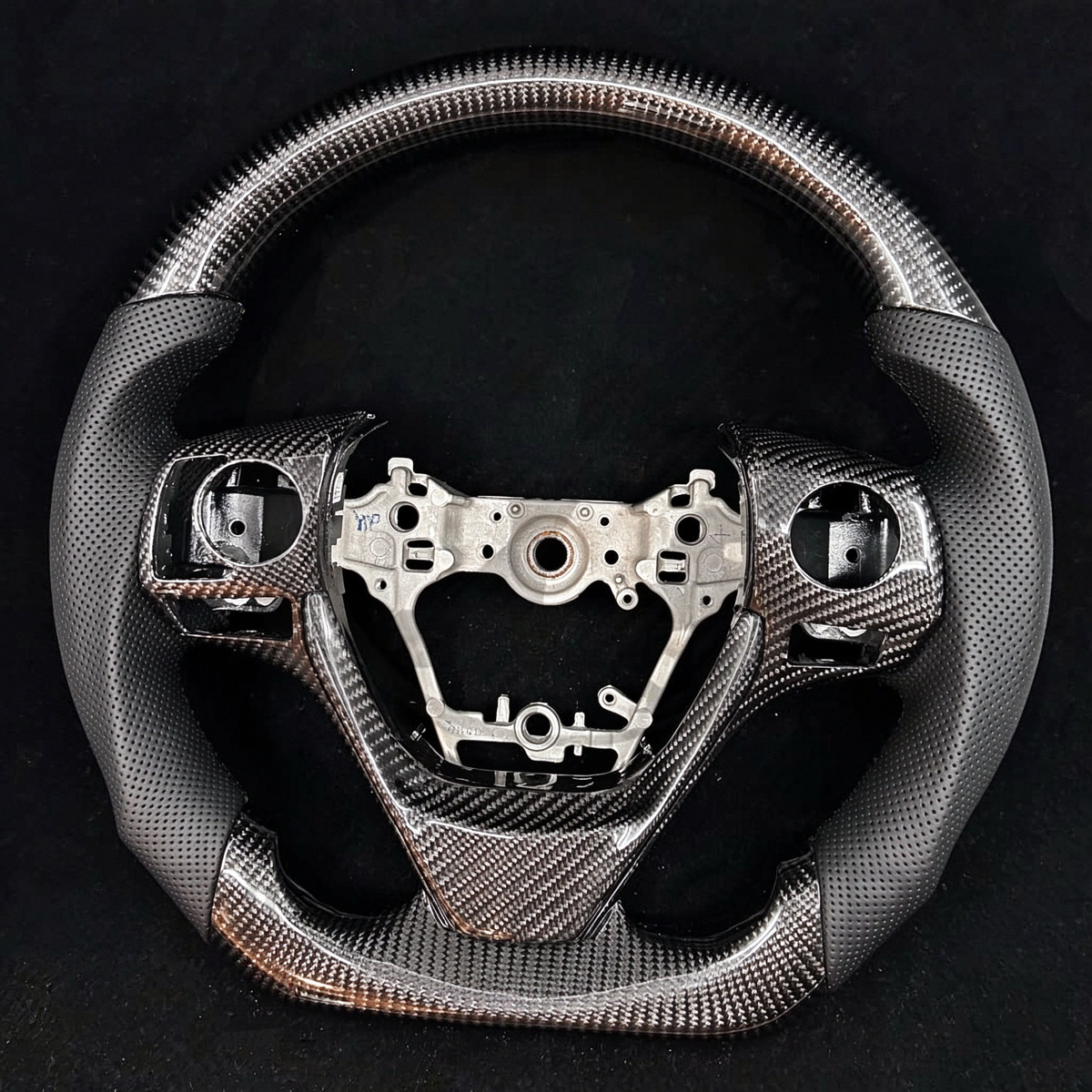 Carbon Fiber Steering Wheel Fits Toyota RAV4 2013-2018 / Corolla 2014-2018