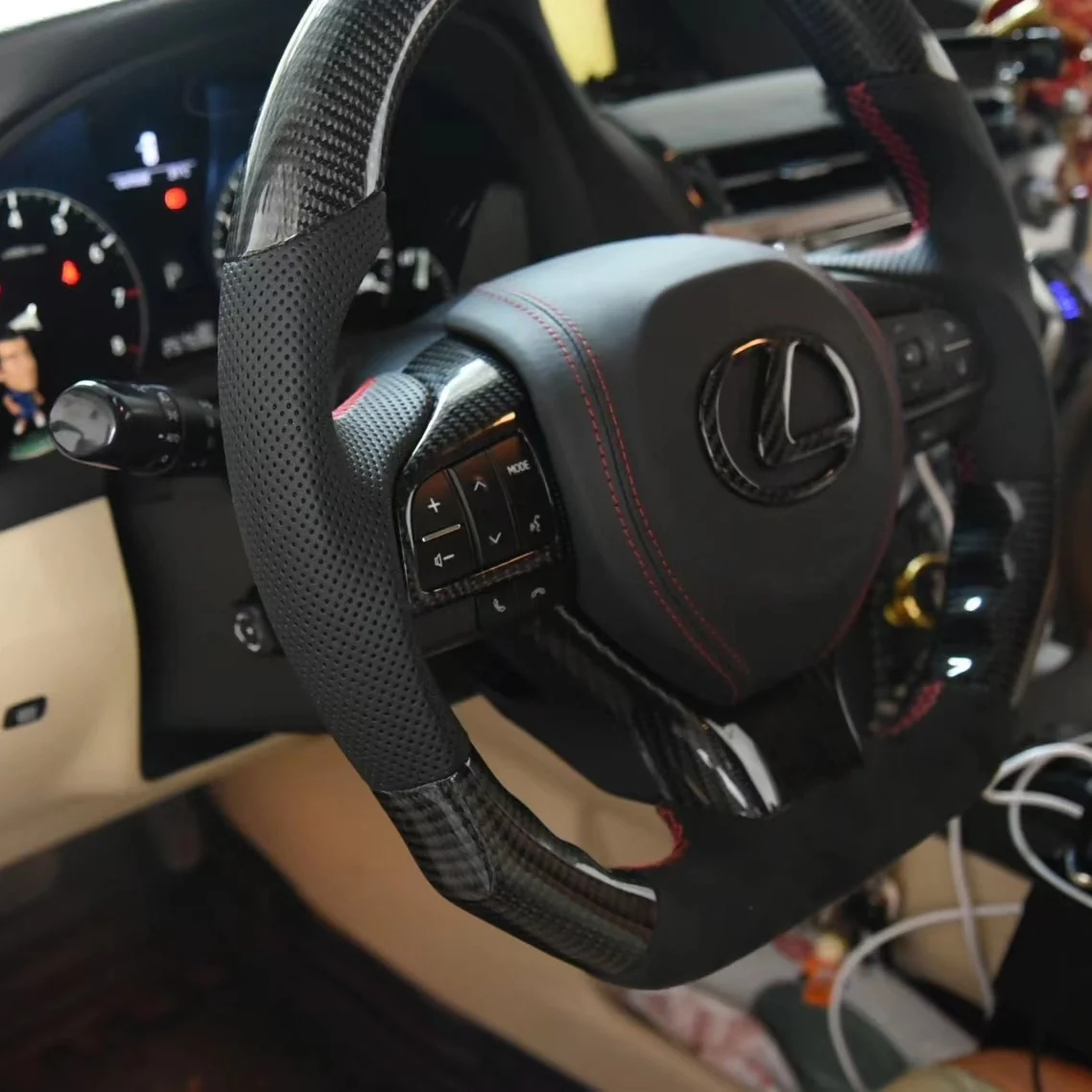 3-Segment Carbon Fiber Steering Wheel Fits Lexus 2016-2022 RX350 450h ES350 ES300 GS350 GS450 LX570 GS300 GS200T 2020-2023 GX460