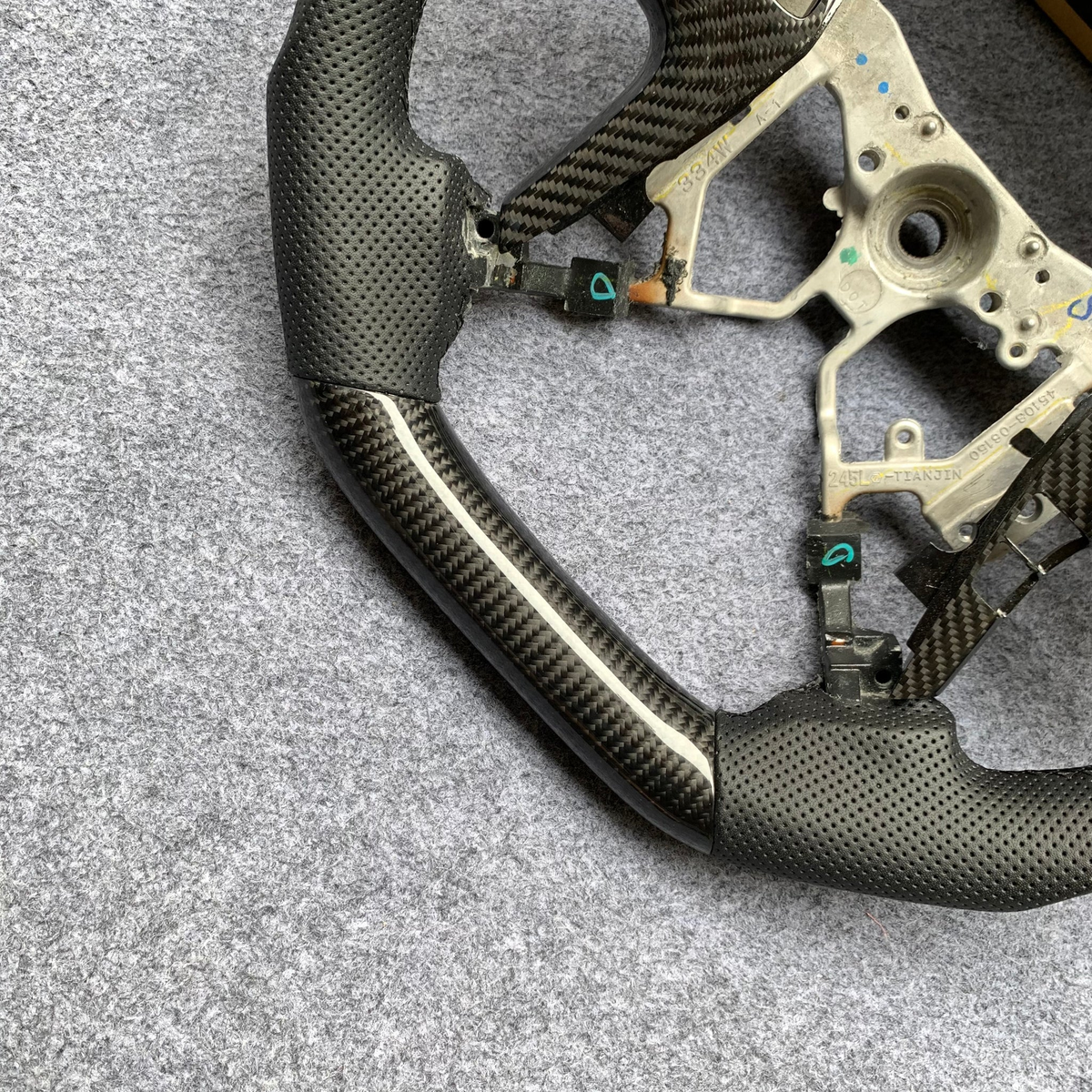 Carbon Fiber Steering Wheel Fits 2009-2013 Toyota Highlander