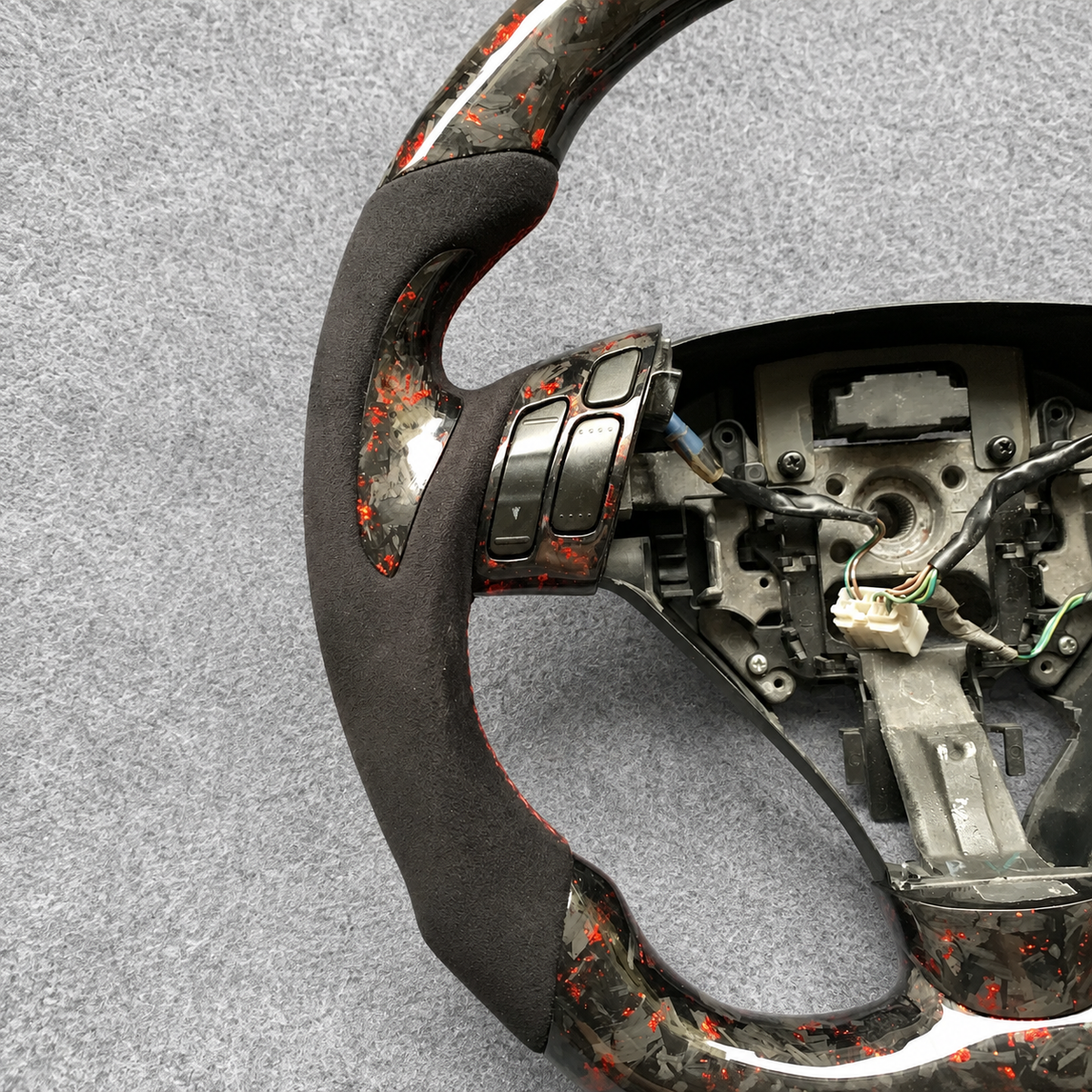 Red flakes forged carbon fiber steering wheel fits Acura TSX 2004‑2008 / Accord CL9