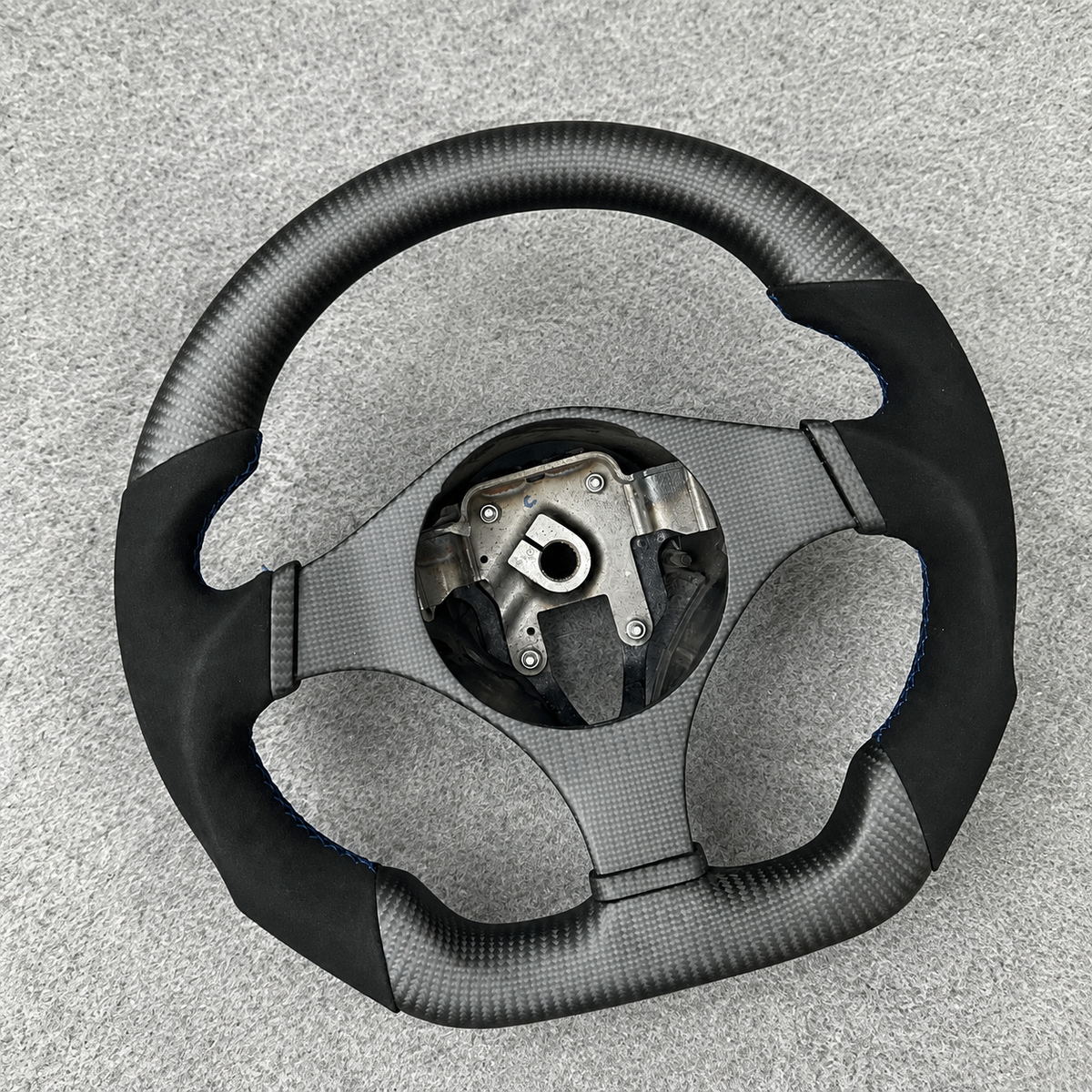 Matte Carbon Fiber Steering Wheel Fits 2001-2007 Mitsubishi EVO 7 8 9