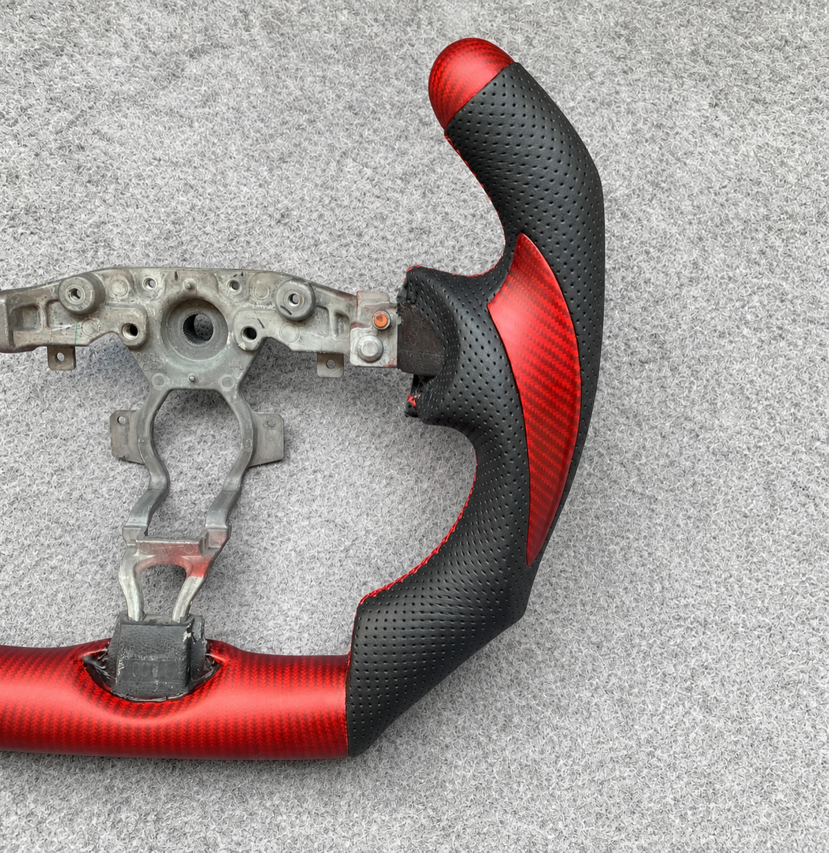 F1 Style Matte Red Carbon Fiber Steering Wheel fits 2010-2018 Nissan Juke