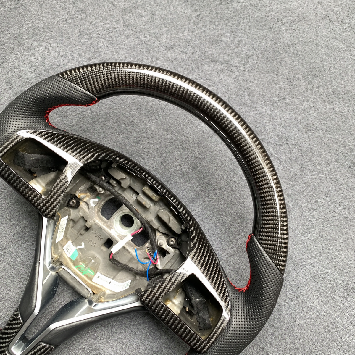Carbon Fiber Steering Wheel Fits Maserati Ghibli M157 / Levante / Quattroporte 2014‑2023