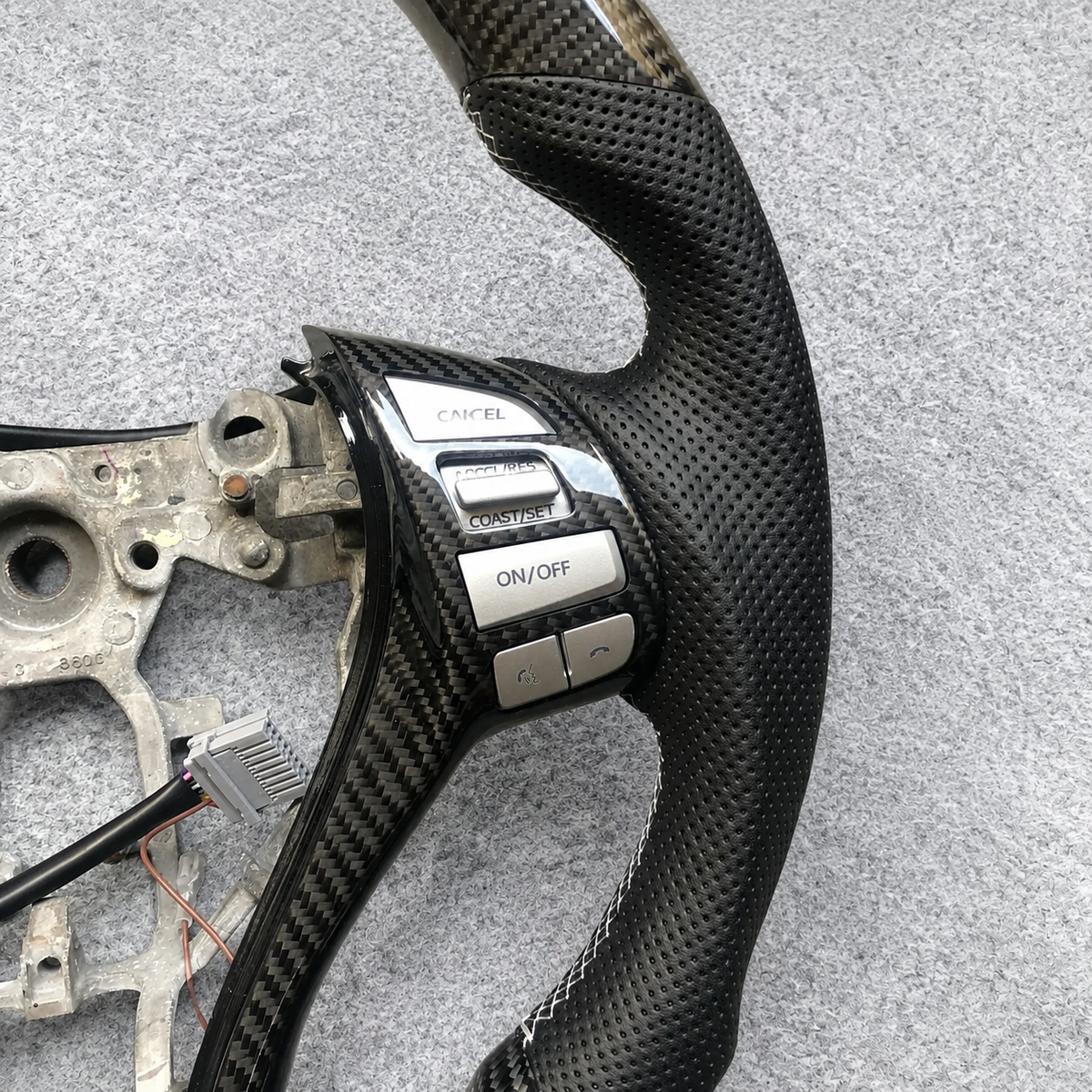 Carbon Fiber Steering Wheel Fits Nissan 2014-2018 Rogue