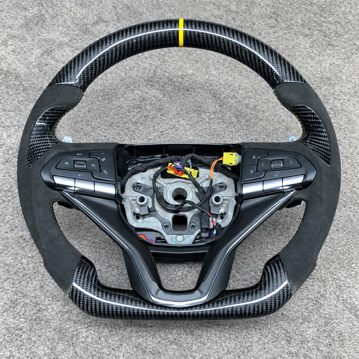 Carbon fiber steering wheel fits Cadillac 2020-2025 XT6 / 2021-2024 Escalade / 2021 CT5 CT5-V