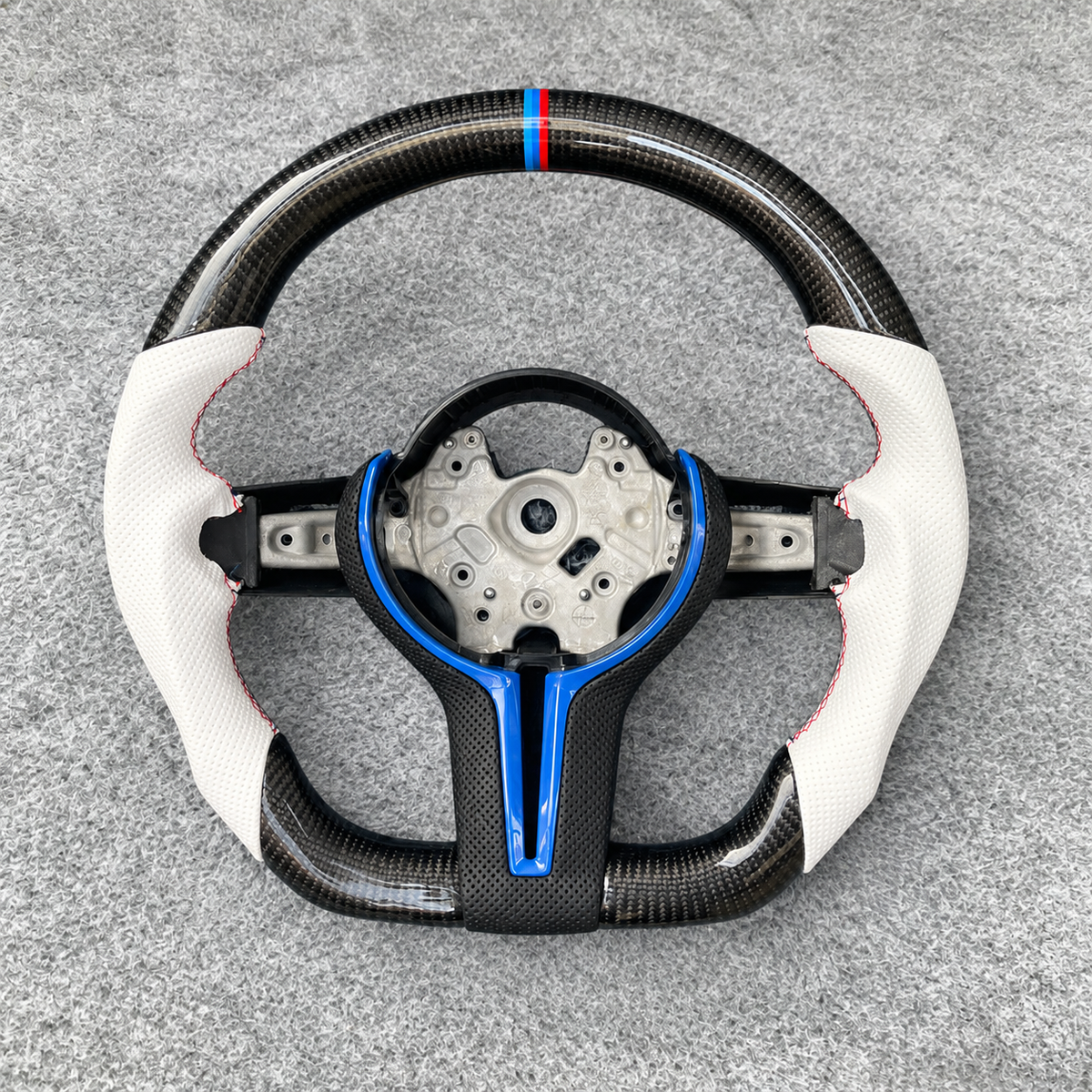 Carbon Fiber Steering Wheel Fits BMW 1 Series F20/F21/F40 / 2 Series F22/F23/F44/F45 / 3 Series F30/F31/F35 / 4 Series F32/F33/F36 / X1 F48 F49 / X2 F39 / X3 F25 / X4 F26 / X5 F15 / X6 F16 / M2 F87 / M3 F80 / M4 F82/F83