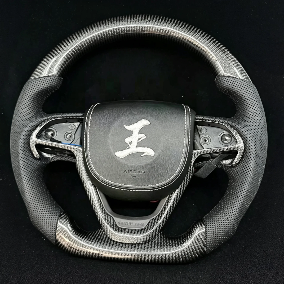 Custom Carbon Fiber Steering Wheel fits 2014-2022 Jeep WK2 Grand Cherokee/Cherokee
