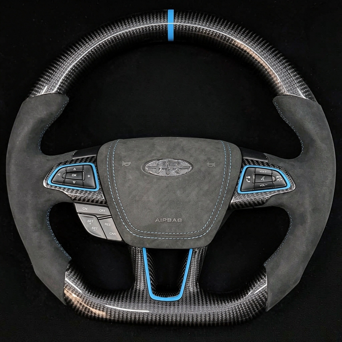 Carbon fiber steering wheel fits Ford 2015-2018 Focus MK3 RS/ST / 2018-2021 EcoSport / 2017-2019 Escape