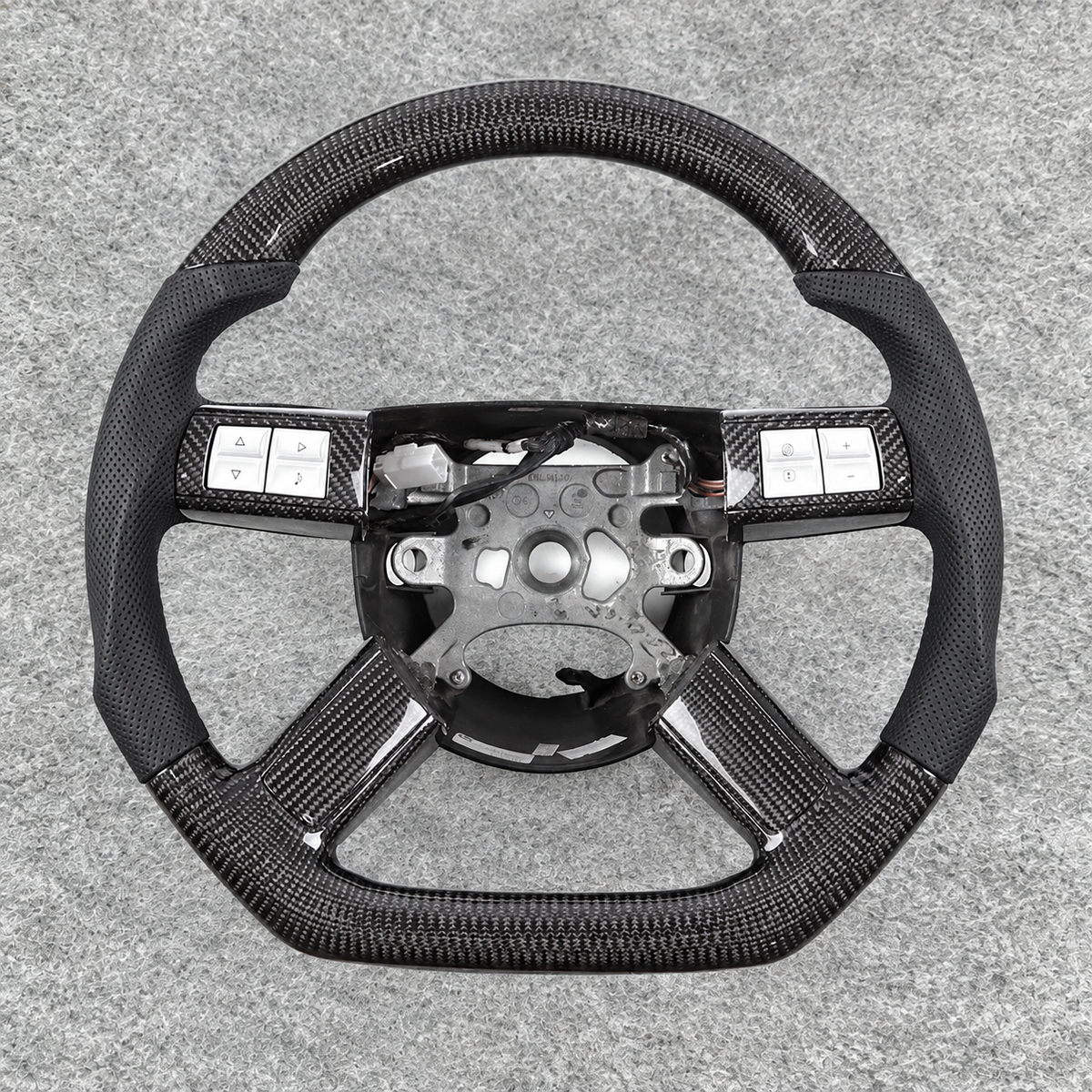 Carbon Fiber Steering Wheel fits 2005-2010 Chrysler 300 / Dodge 2006-2010 Charger / 2008-2010 Challenger / 2005-2008 Magnum