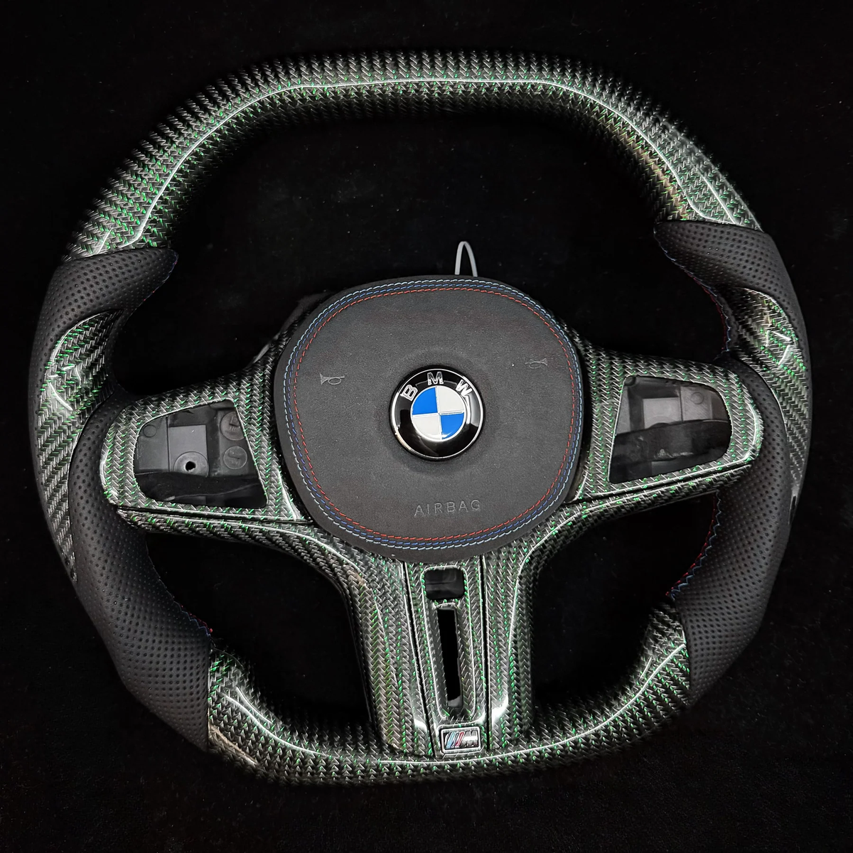 Green Reflective Carbon Fiber Steering Wheel fits BMW 5 series G30 G31 G38 / 6 series G32 / 7 series G11 G12 / 8 series G14 G15 G16 / X3 G01 / X4 G02 / X5 G05 / X6 G06 / X7 G07 / X3M X5M / M5 F90 / M8 F91 F92 F93 / Z4 G29