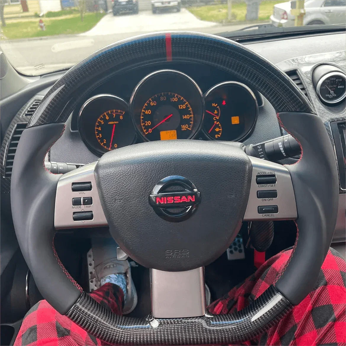 Carbon Fiber Steering Wheel fits Nissan Maxima 2004-2008 / Altima 2003-2006 / Murano 2003-2007