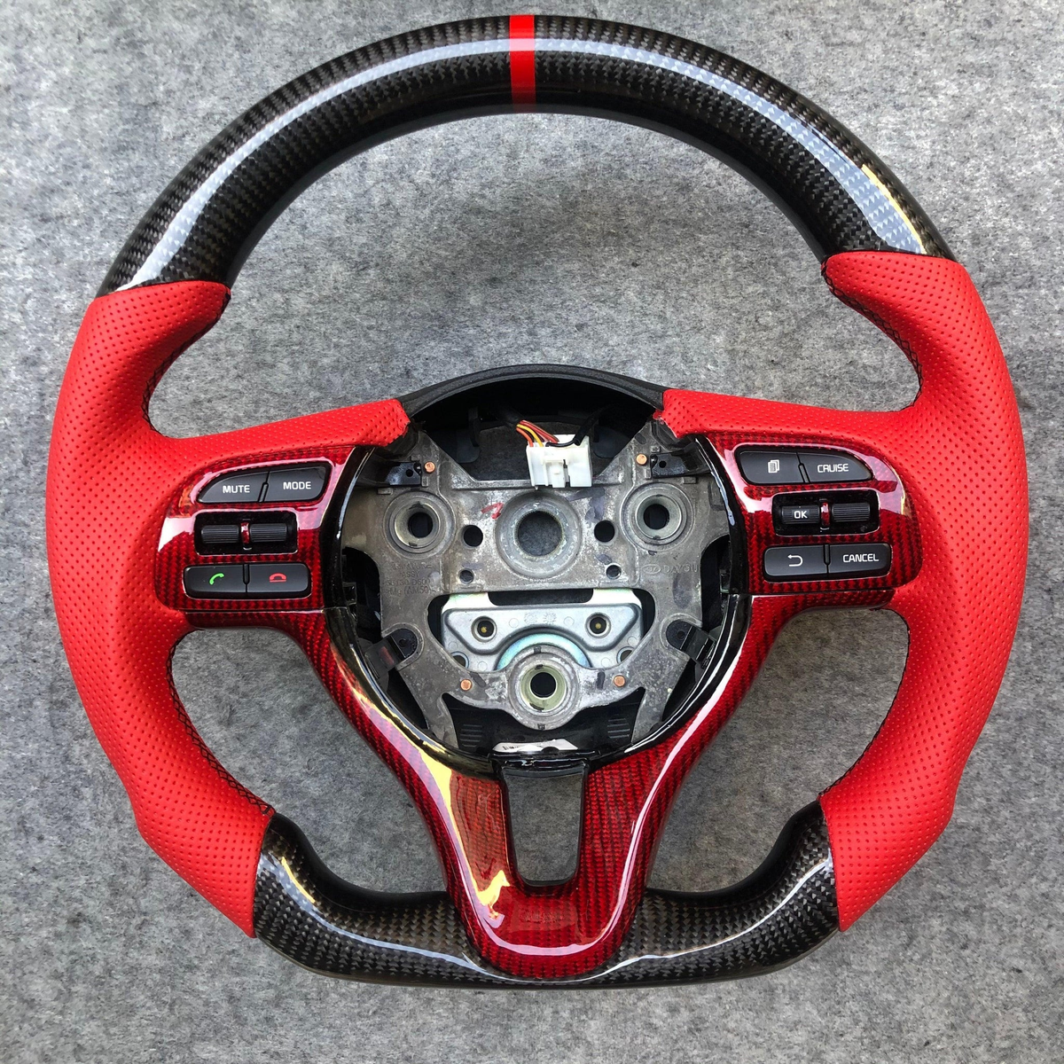 Custom Carbon Fiber Steering Wheel Fits Kia Optima 2016–2020
