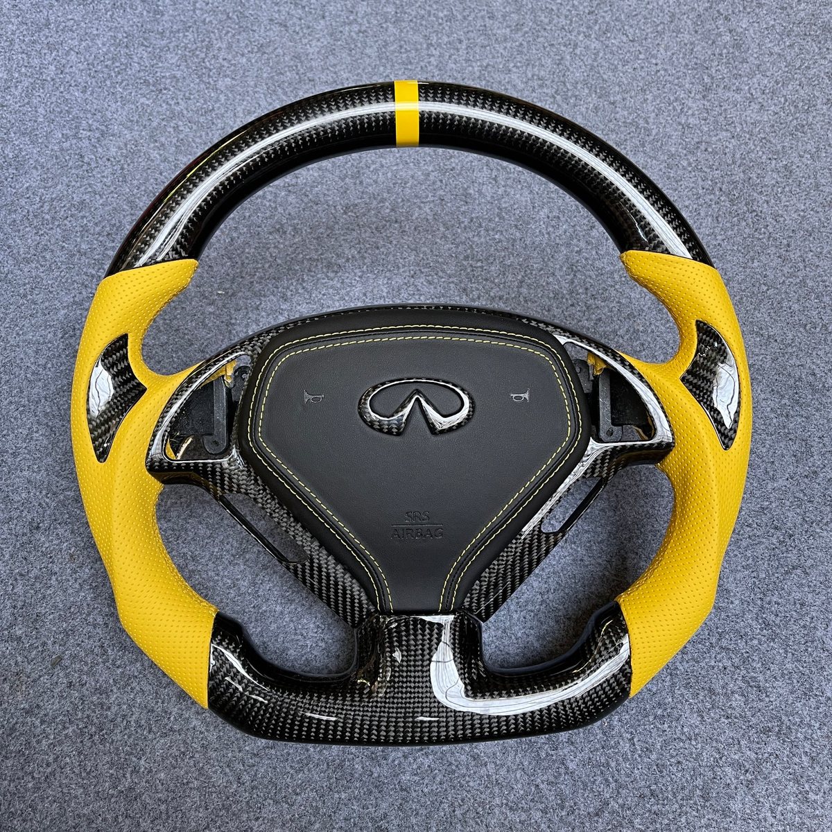 Yellow Perforated Leather Carbon Fiber Steering Wheel Fits Infiniti G25 G35 G37 G37X QX50 2007-2015