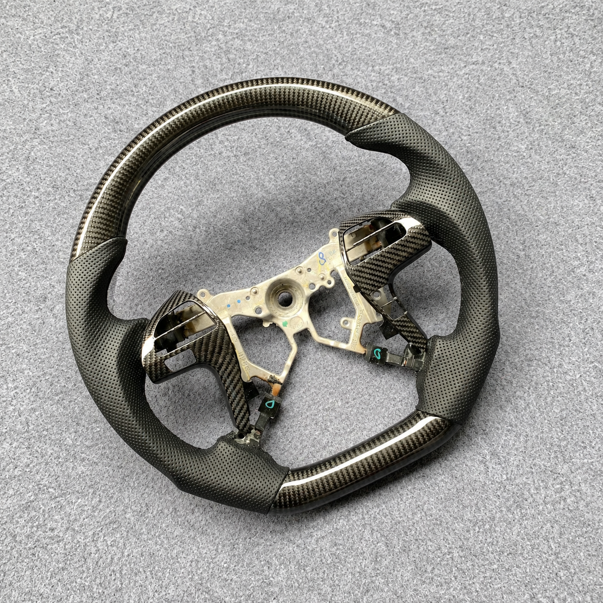 Carbon Fiber Steering Wheel Fits 2009-2013 Toyota Highlander