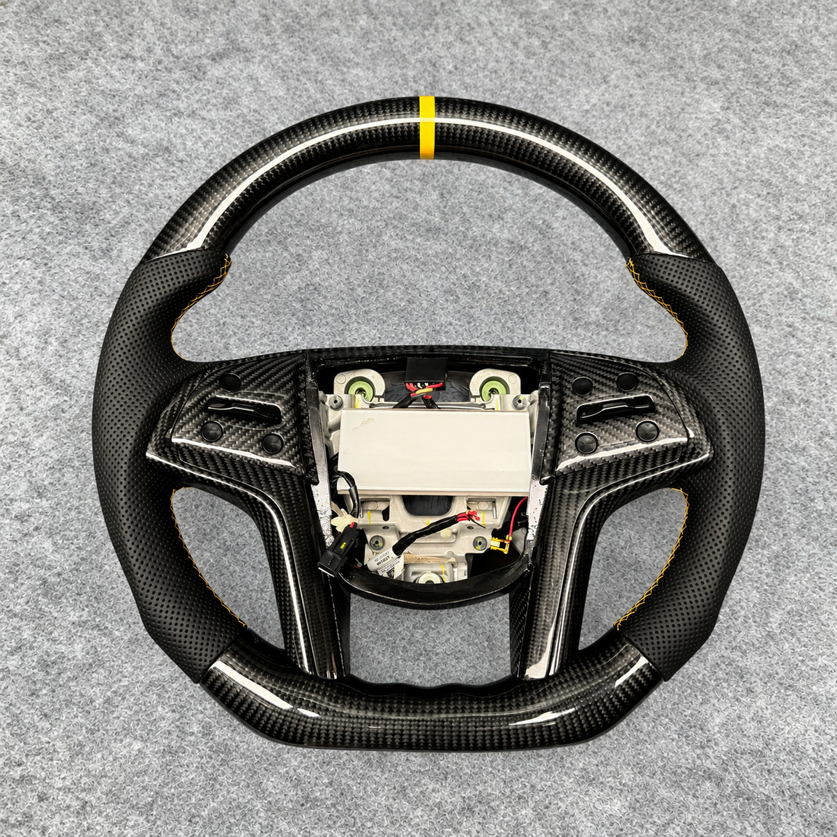 Carbon fiber steering wheel fits Cadillac 2015-2020 Escalade / 2013-2019 XTS / 2014-2016 SRX