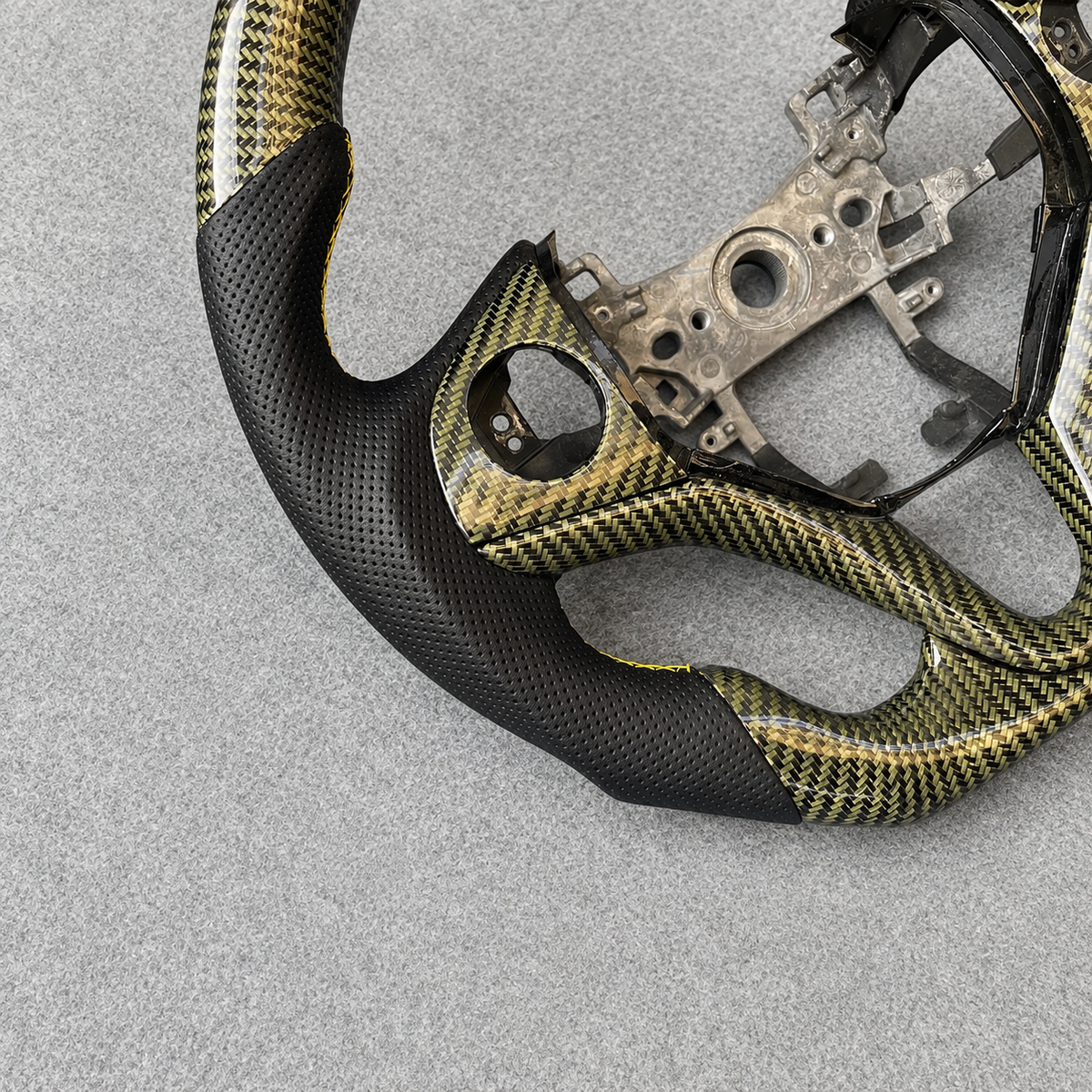 Carbon Fiber Steering Wheel Fits Honda Fit Vezel City 2015‑2020