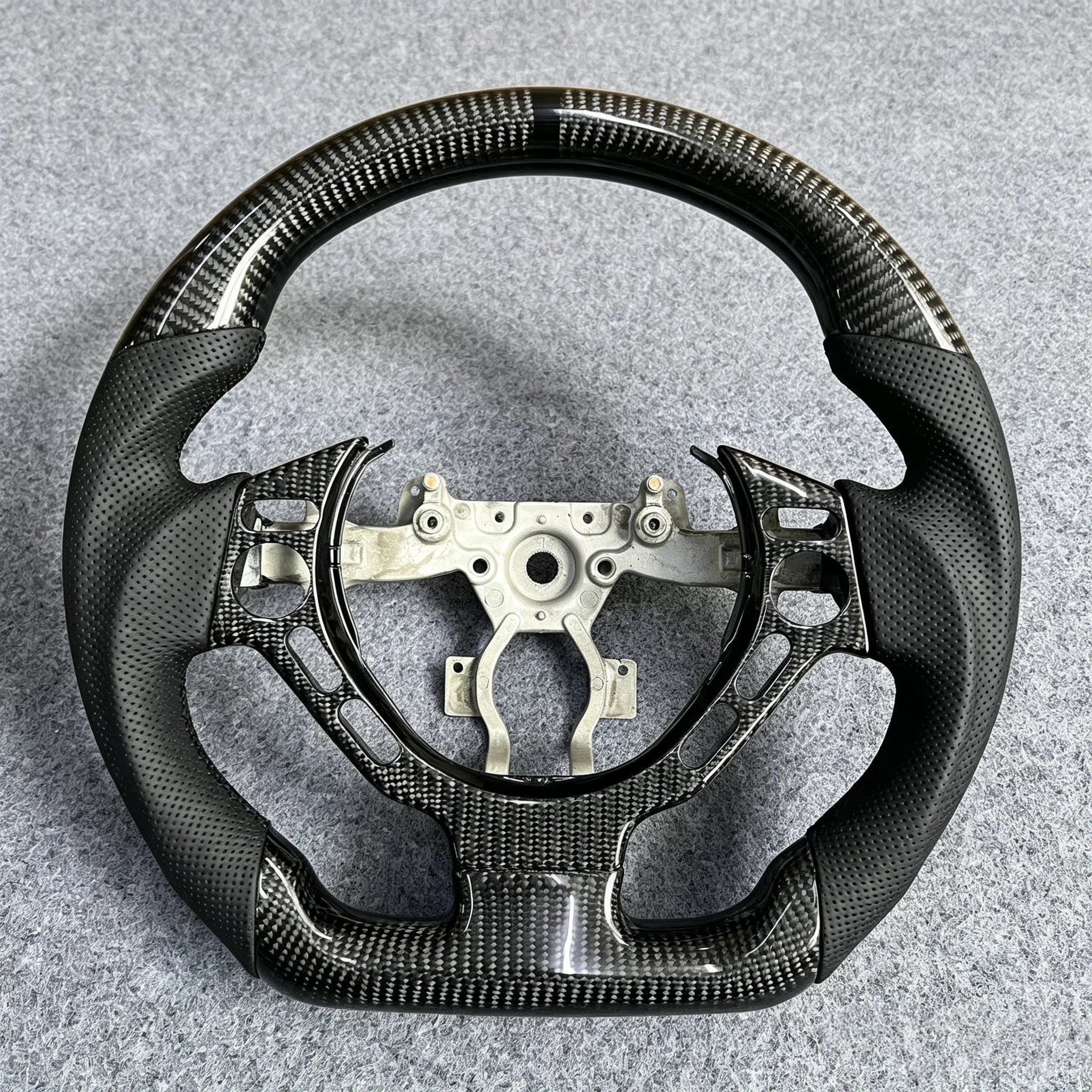Carbon Fiber Steering Wheel Fits Nissan GTR R35