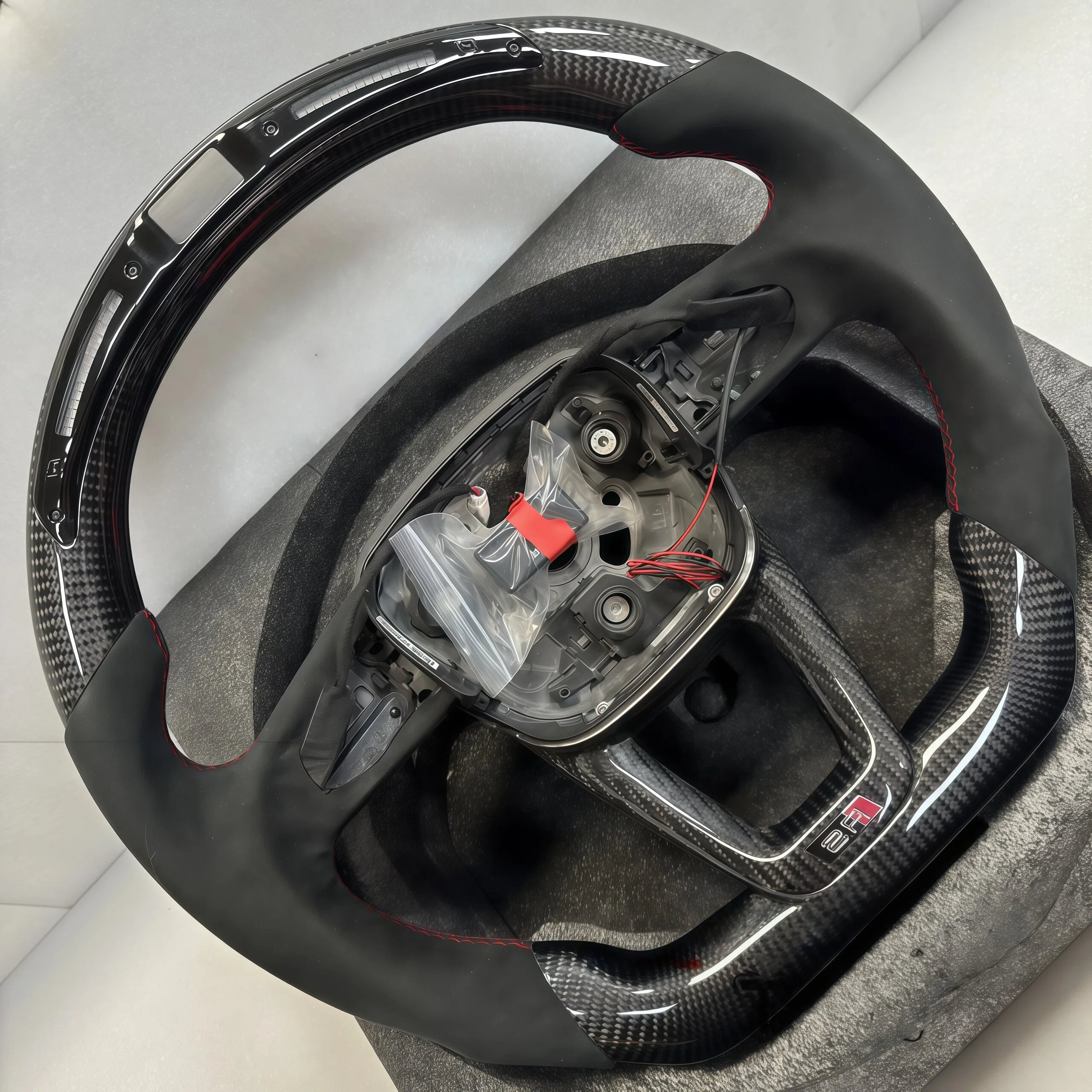 Fit for Audi SQ5 Q7 RSQ8 SQ7 2017+ with Heated LED Carbon Fiber Steering Wheel