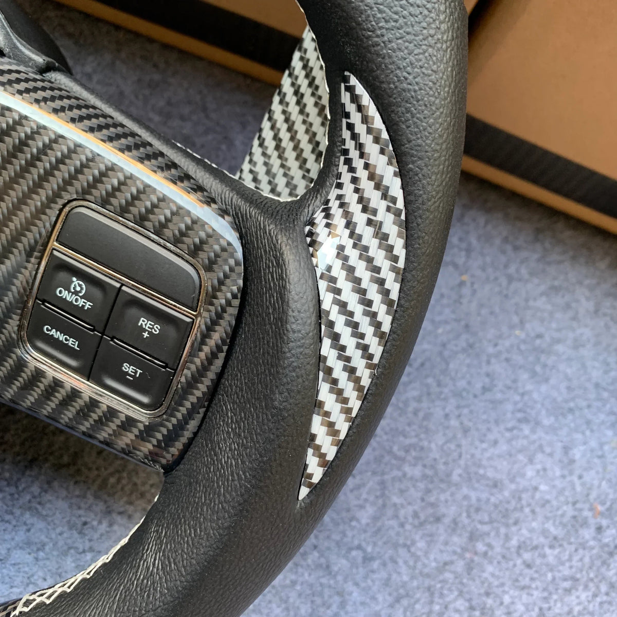 LED Carbon Fiber Steering Wheel Fits Jeep Grand Cherokee 2011-2013