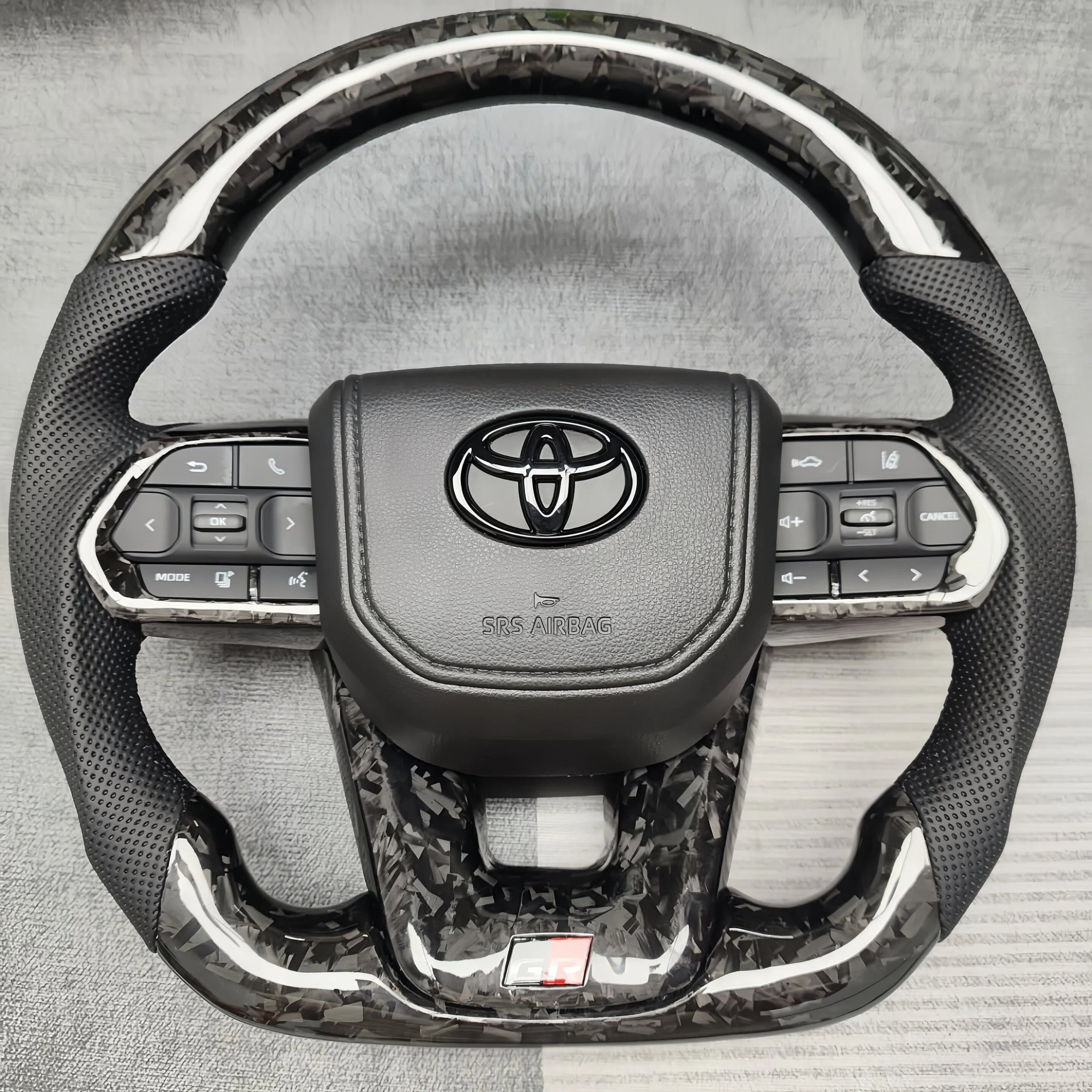 Forged Carbon Fiber Steering Wheel For Toyota LC300