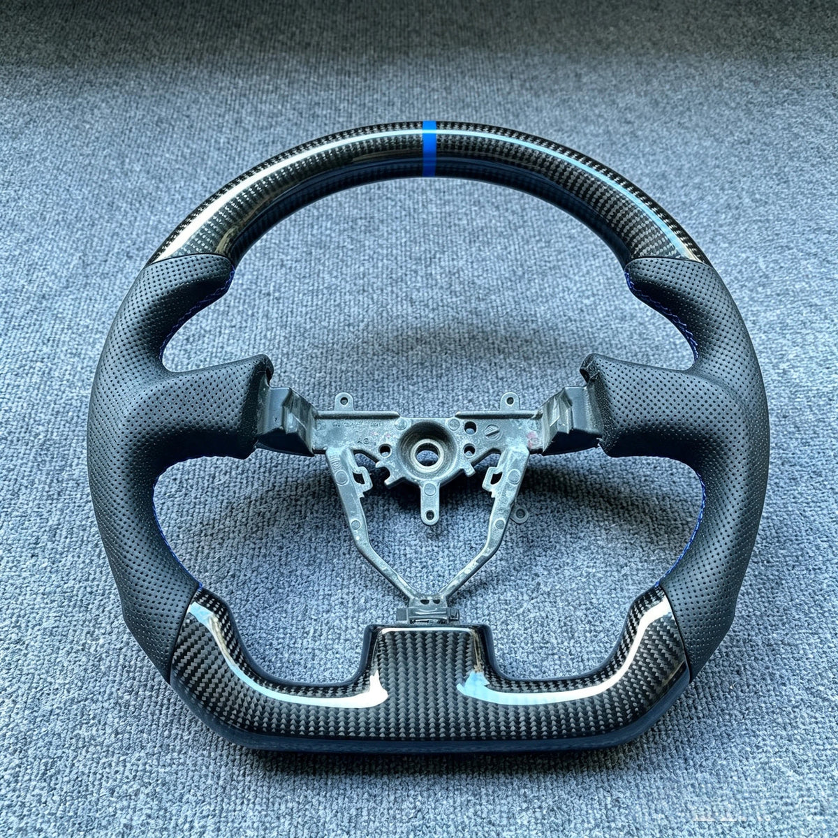2004-2007 Subaru Carbon Fiber Steering Wheel For WRX STI Forester Legacy