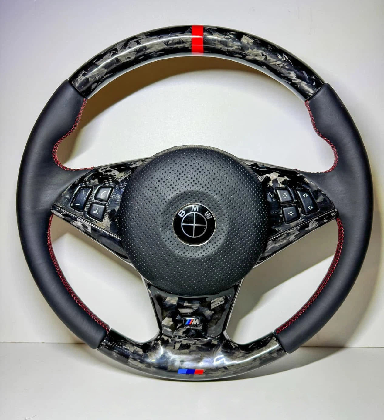 Forged Carbon Fiber Steering Wheel Fits BMW 3 Series E90/E91/E92/E93