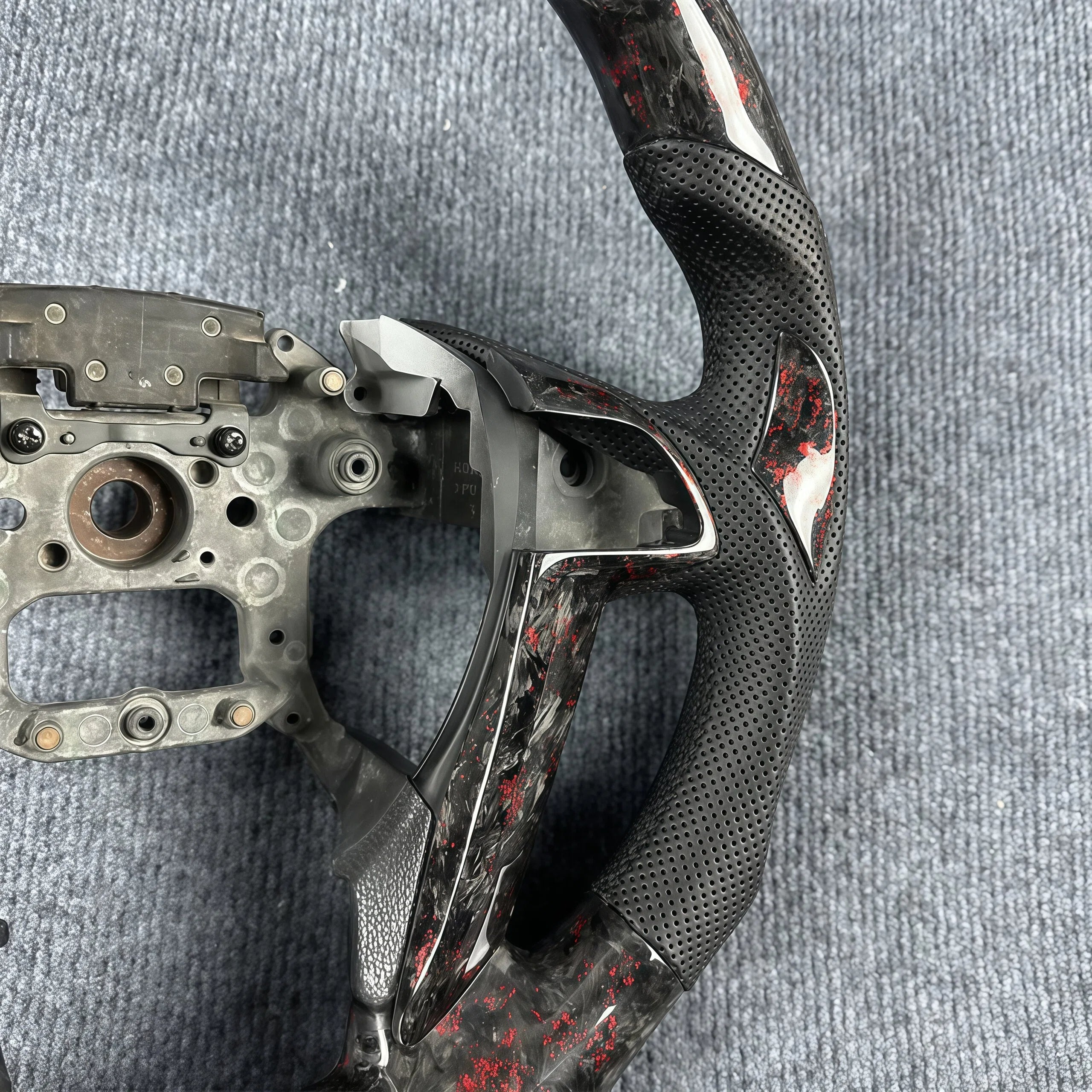Black leather red forged carbon fiber steering wheel for 2008-2012 Honda Accord