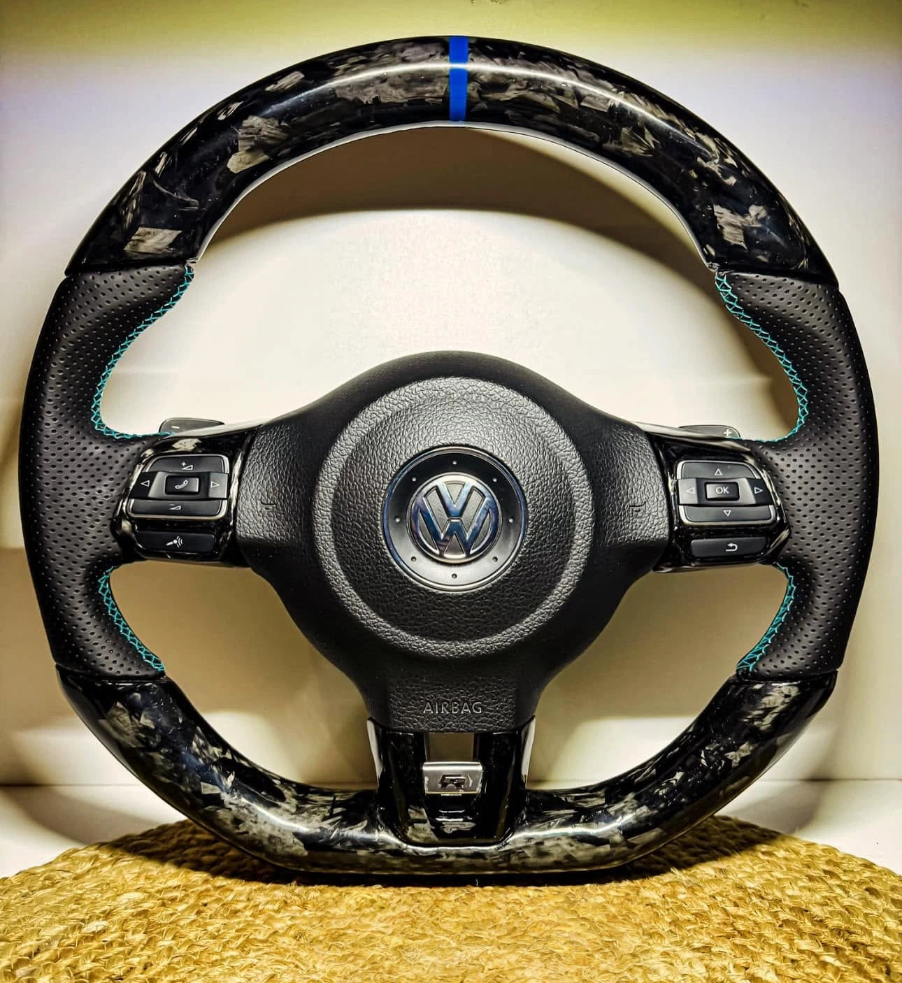 Forged Carbon Fiber Steering Wheel Fits VW Golf MK6 GTI, Golf R, Scirocco, Jetta 2010-2014