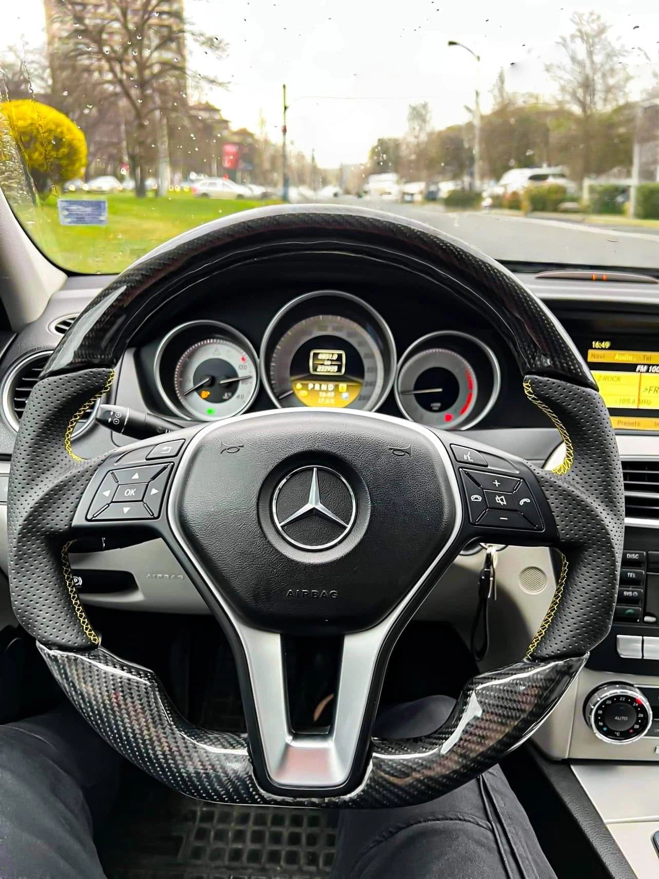 Carbon Fiber Steering Wheel Fits Mercedes-Benz W204, W212